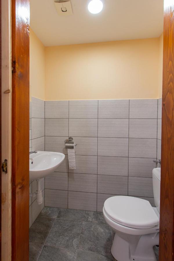 Deli Terasz B Apartman Free Parking, Self-Check-In Anytime Győr Buitenkant foto