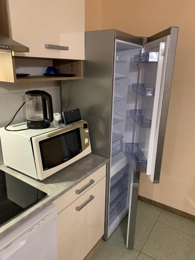 Deli Terasz B Apartman Free Parking, Self-Check-In Anytime Győr Buitenkant foto
