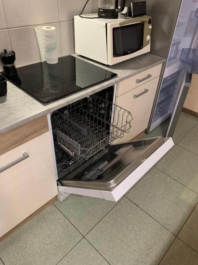 Deli Terasz B Apartman Free Parking, Self-Check-In Anytime Győr Buitenkant foto