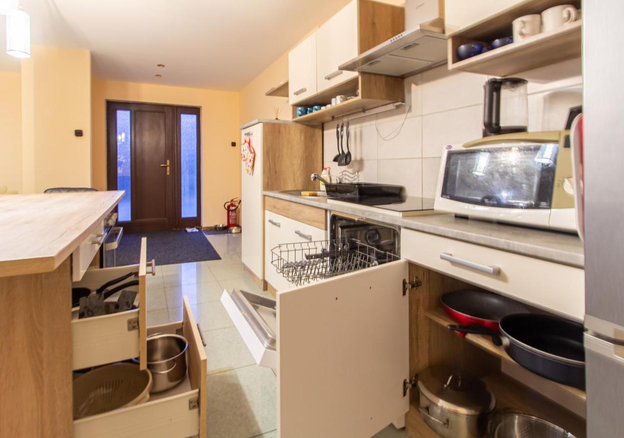 Deli Terasz B Apartman Free Parking, Self-Check-In Anytime Győr Buitenkant foto